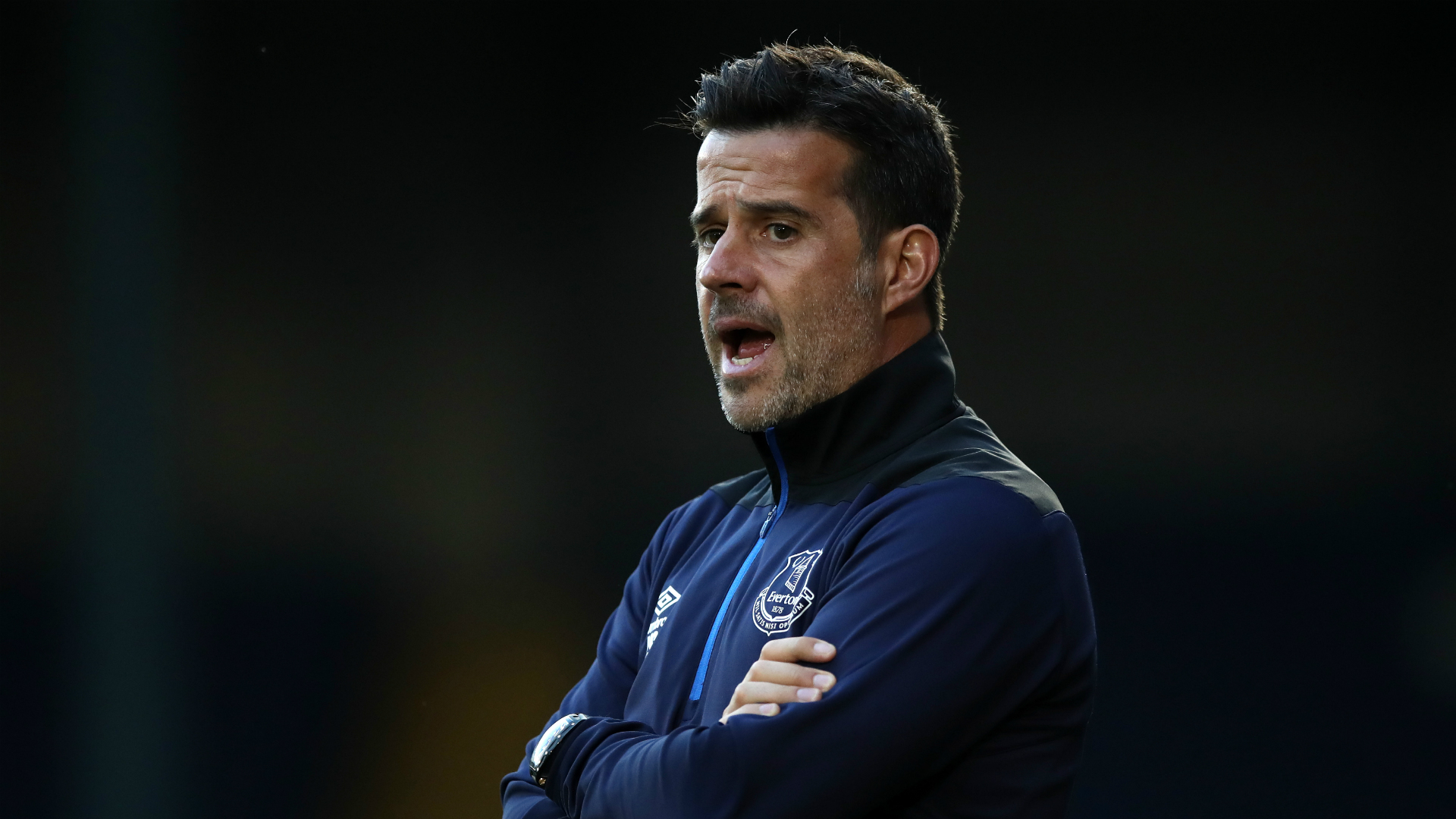 C米兰传出 C米兰传出